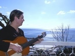 The Spanish Guitarist, Bob, playing music